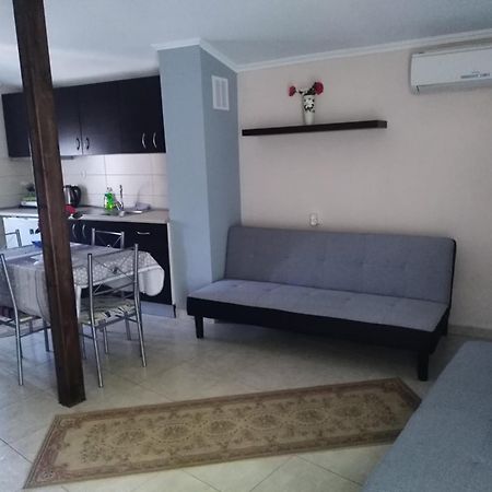 House Gabridora Villa Kaliráhi Kültér fotó